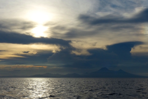 Mt Bulusan (right) and Mt Mayon (far right) seen from the boat from Biri